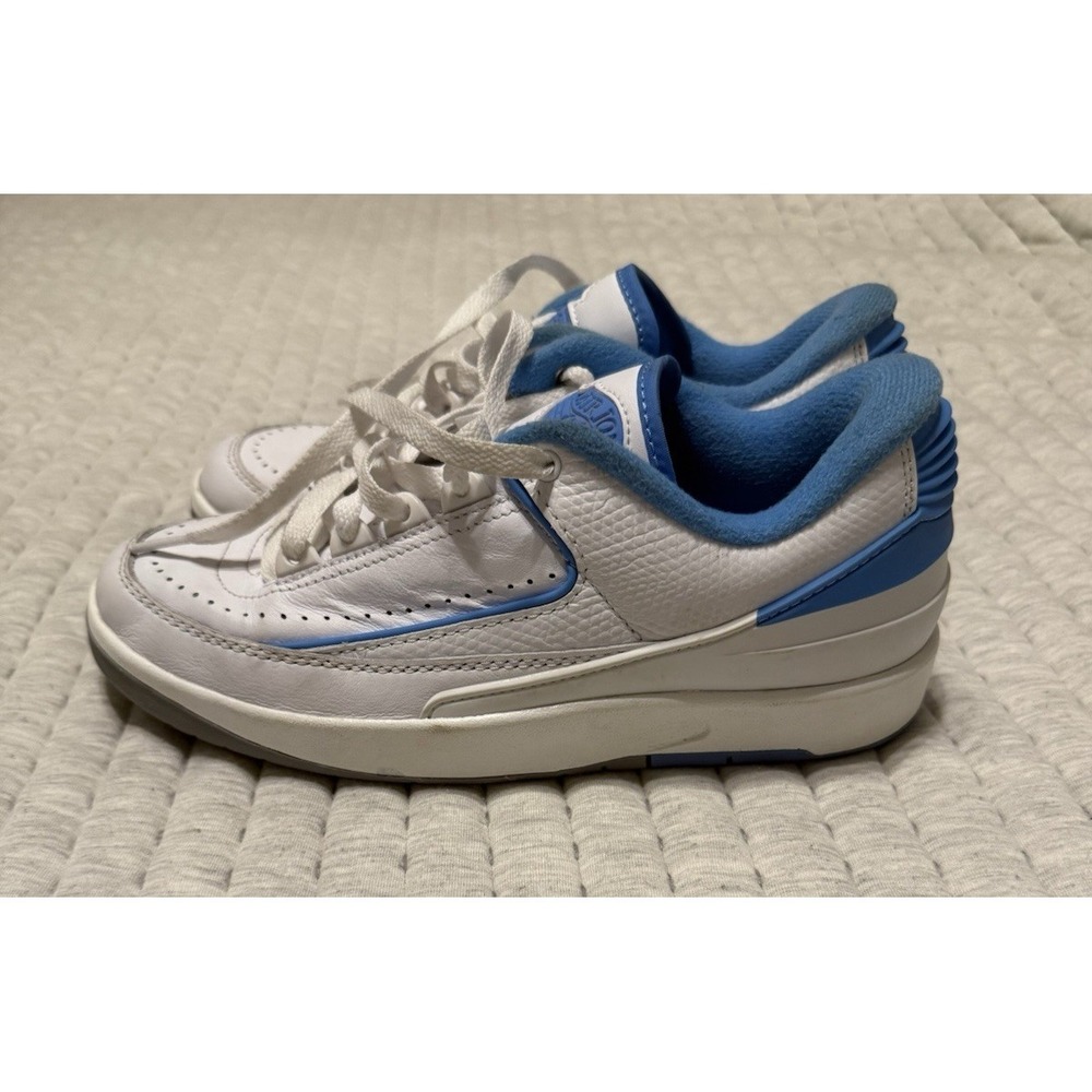 Nike Air Jordan 2 Retro Low Shoes Boys 5.5Y UNC White Lifestyle Sneakers - Picture 2 of 7